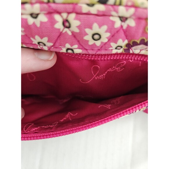 Vera Bradley Very Berry Zip Around Quilted Floral Wallet Twist Lock Retired HTF - Picture 13 of 15